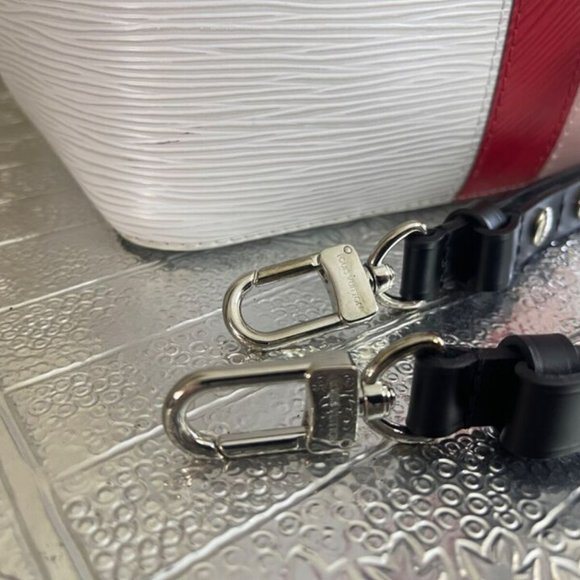 LOUIS VUITTON NEONOE TOTE HAND BAG EPI PURSE STRIPE LIMITED EDITION WHITE - Picture 6 of 16